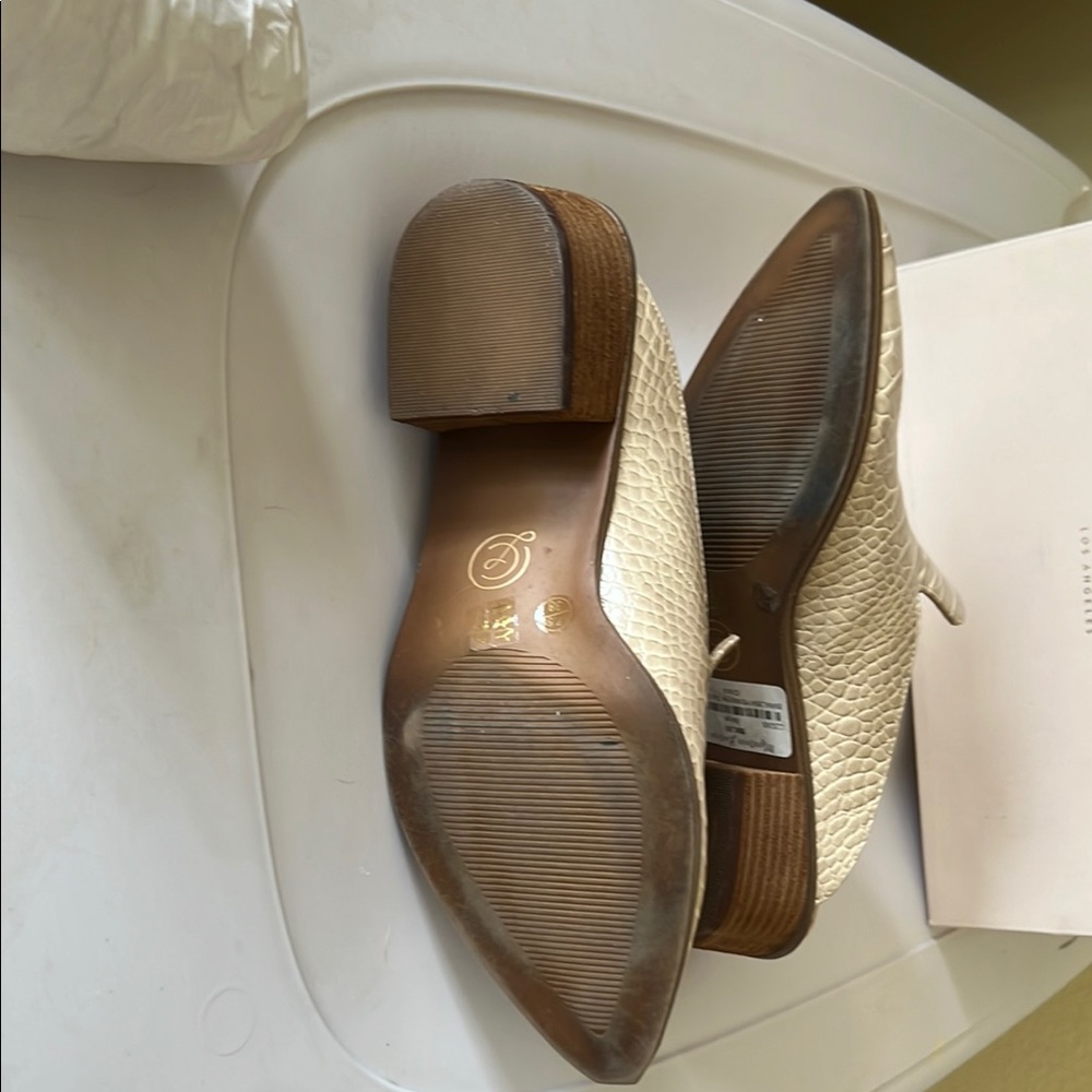 Chinese Laundry Cream Ankle Booties with Textured Leather - Picture 8 of 10